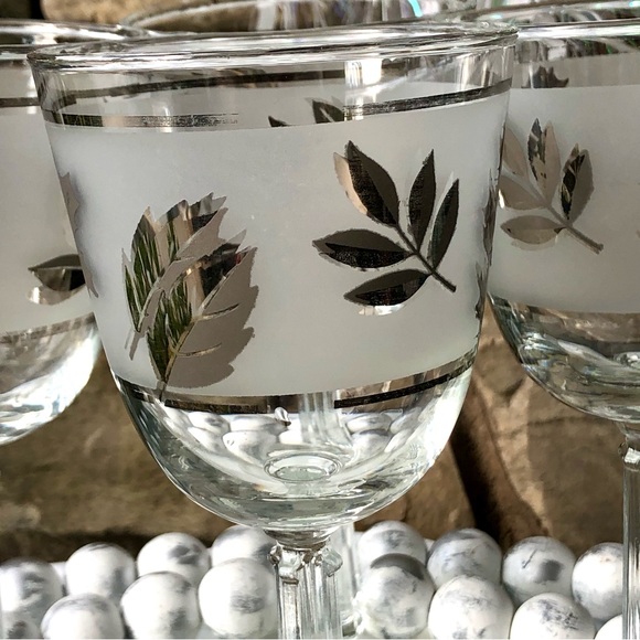 🌴🎉Best in HOME Party🎉6) Vintage Libby Champagne Silver Leaf Frosted Stemware - Picture 2 of 6